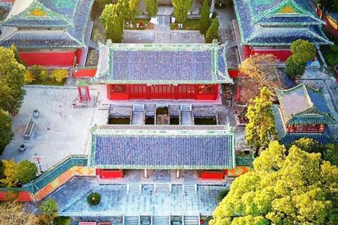Pingwu Bao'en Temple